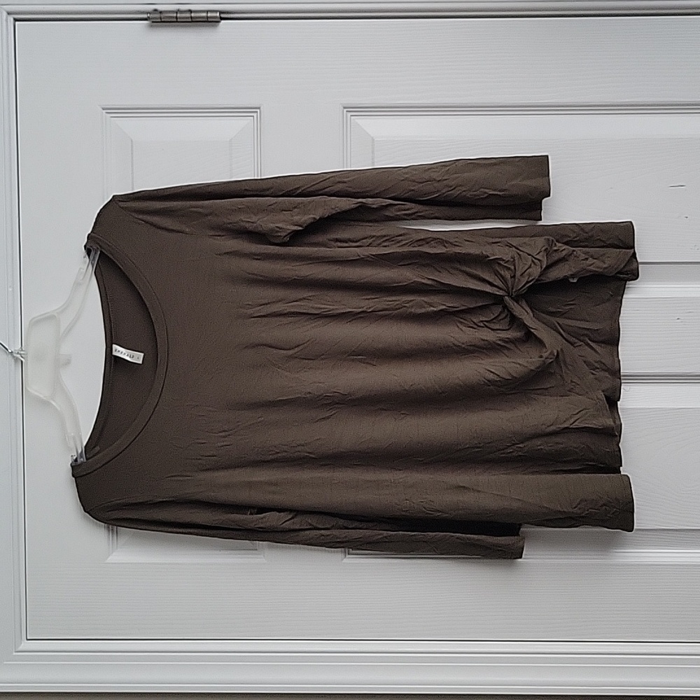 Emerald Long Sleeve Top